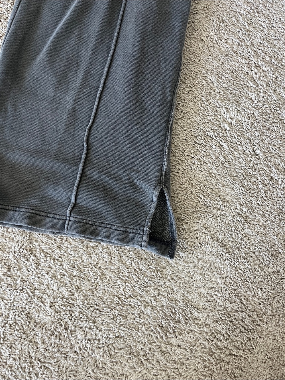 Aerie V-Neck Set - Charcoal - Picture 4 of 5